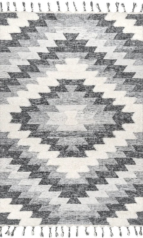 Chiara Ombre Aztec Rug | Grey