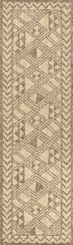 Kelly Transitional Indoor/Outdoor Rug | Brown