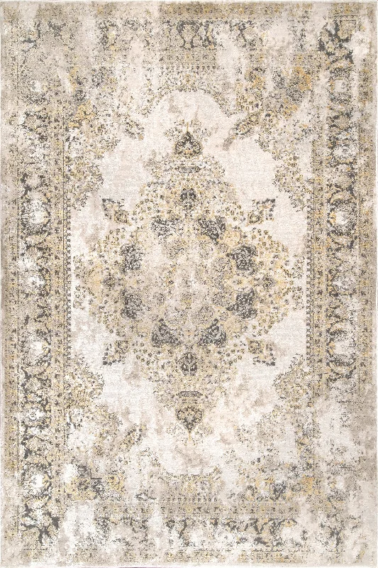 Milky Medallion Rug | Gold