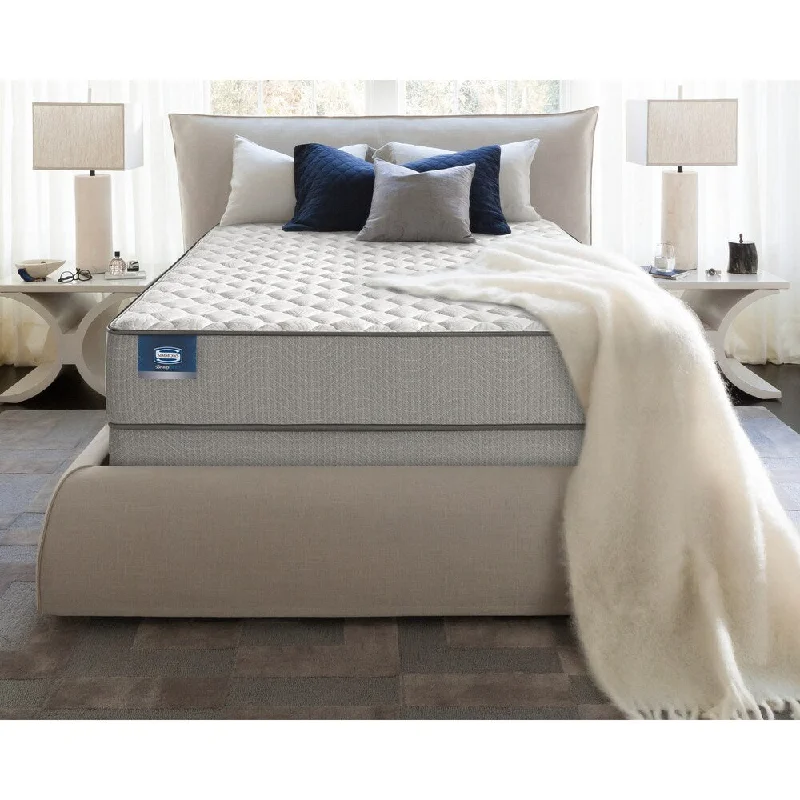 Simmons BeautySleep Kenosha Firm King-size Mattress Set