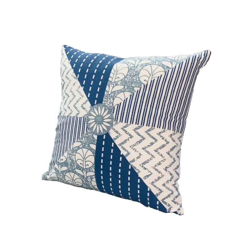 18 x 18 Square Accent Pillow, Geometric Pattern - White