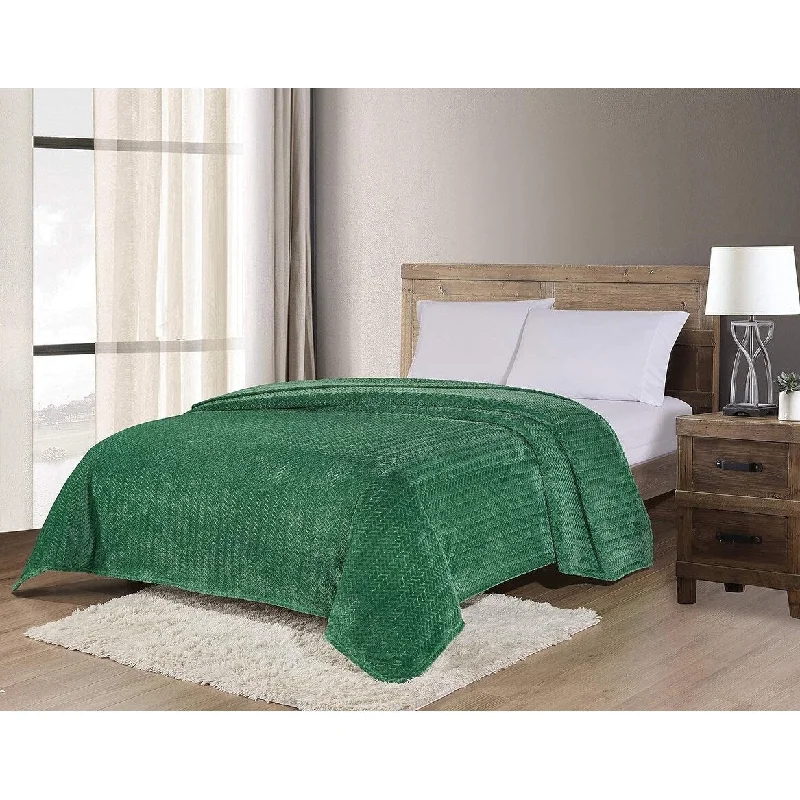 Décor&More HomeEssentials Extra Heavy and Plush Chevron Braided Twin Size Microplush Jacquard Blanket (66" x 86") - Green