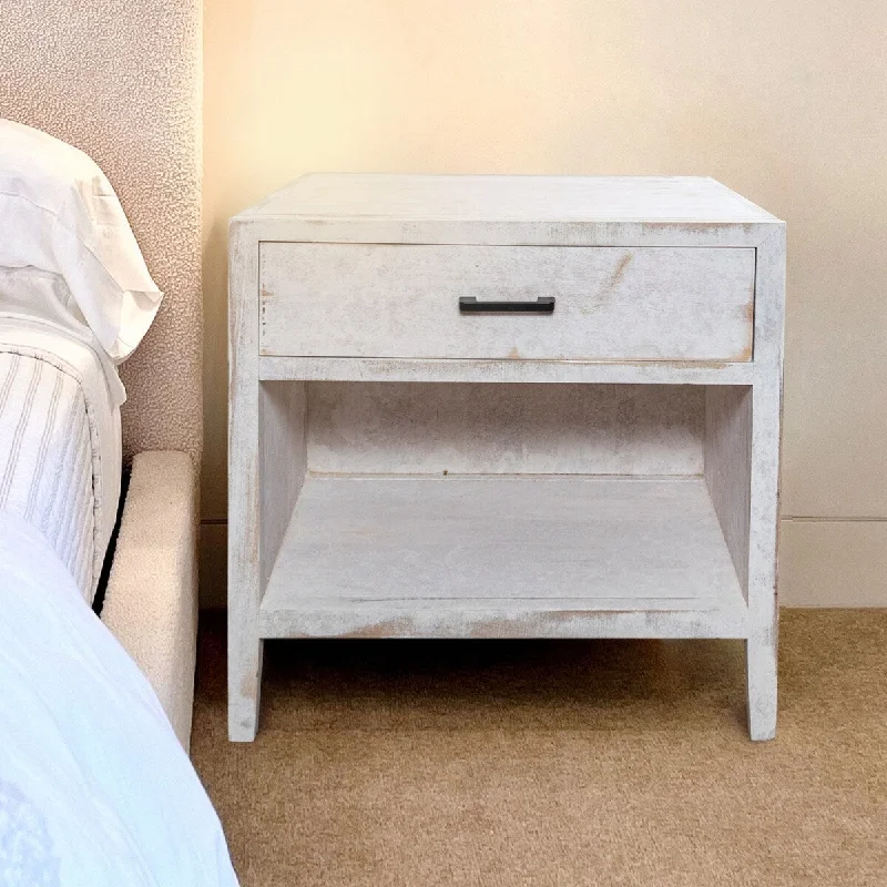 Distressed White Solid Wood 1-Drawer Nightstand Bedside Table with Shelf