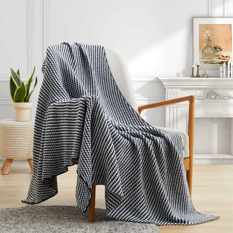 Lightweight and Soft Knit Throw Blanket for Couch