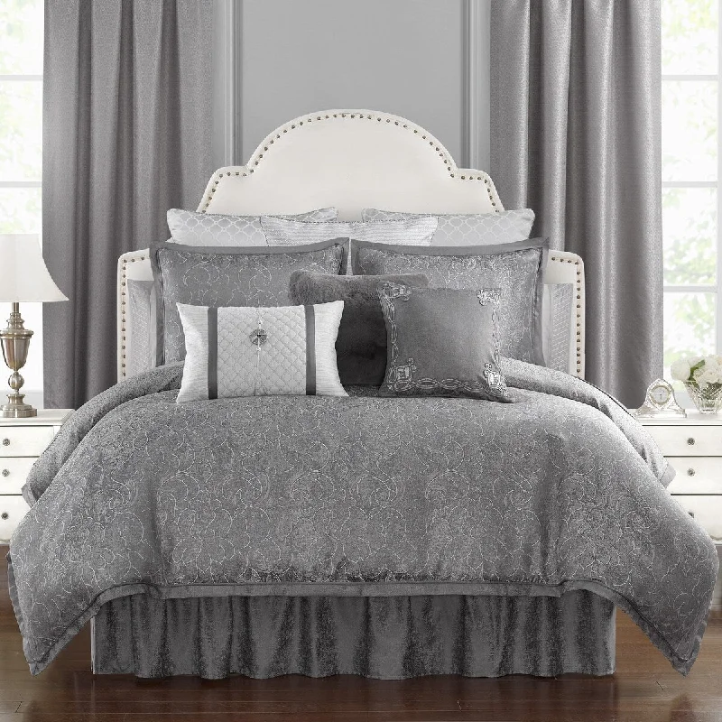 Belissa 4 Piece Comforter Set