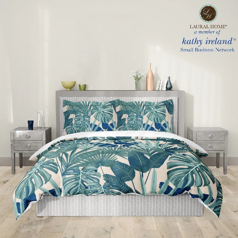 Laural Home kathy ireland® Small Business Network Member Palm Court Royal Comforter