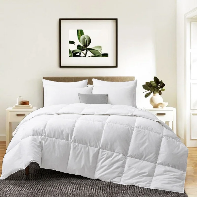 Lightweight Cotton Down and Feather Comforter