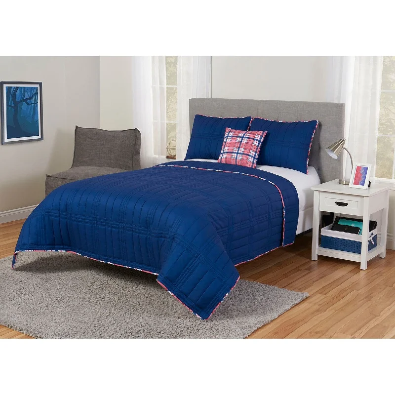 Plaid Piping Full/Queen Quilt Set in Blue