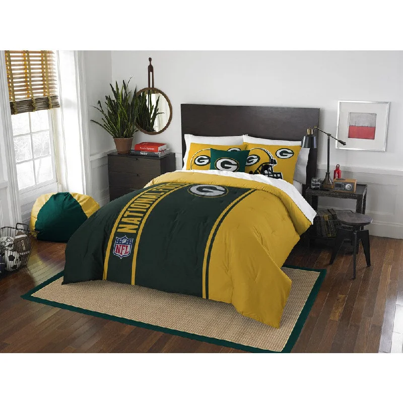 The Northwest Company Official NFL Green Bay Packers Full Applique 3-piece Comforter Set